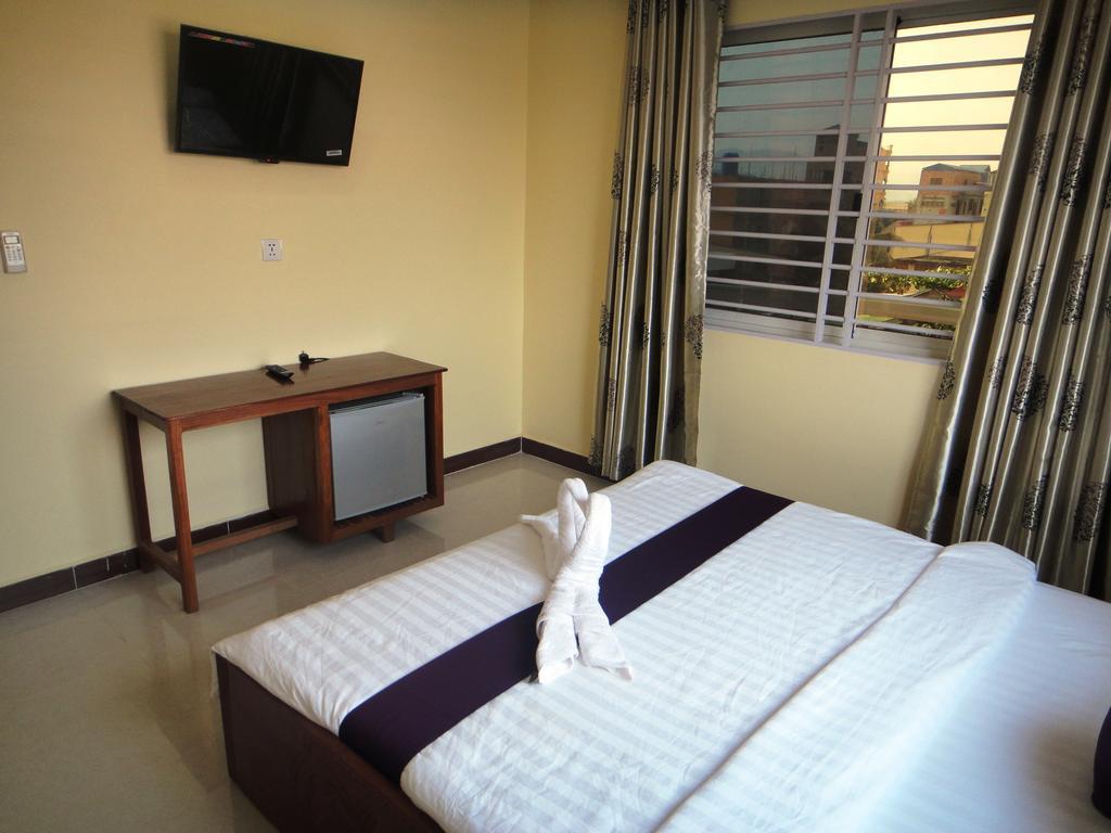 Khemra I Guesthouse Kampot Room photo